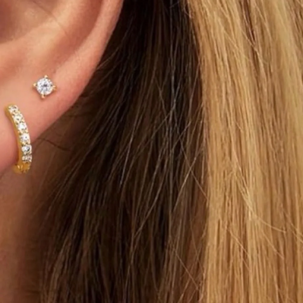 #10 925 Sterling Silver Hoop and Stud Earring Set - Picture 3 of 3